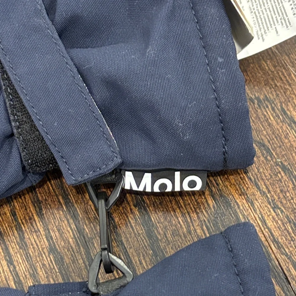 Molo Kids Midnight Blue and Black Mittens Size 6/8